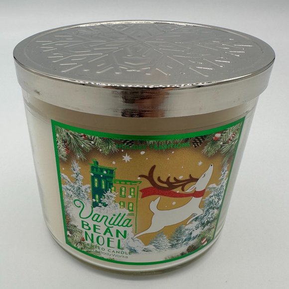 562. NWT Bath and Body Works 3 Wick Scented Candle - Vanilla Bean Noel - Picture 1 of 1